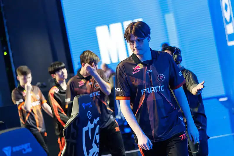 【EV扑克】电竞 | Fnatic和PSG Talon在2025年英雄联盟全球总决赛中早早被淘汰