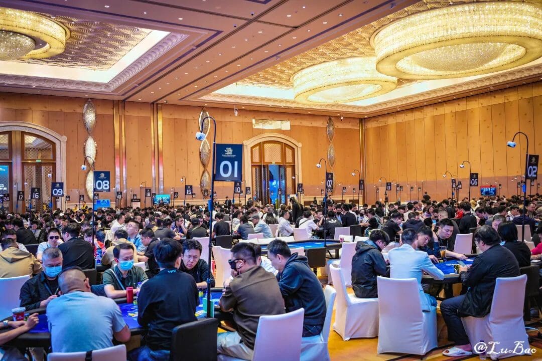 【EV扑克】2025CPG®横琴湾巡游赛 | 首轮战罢,主赛1780人次参赛,598人晋级第二轮,佟鑫领跑C组