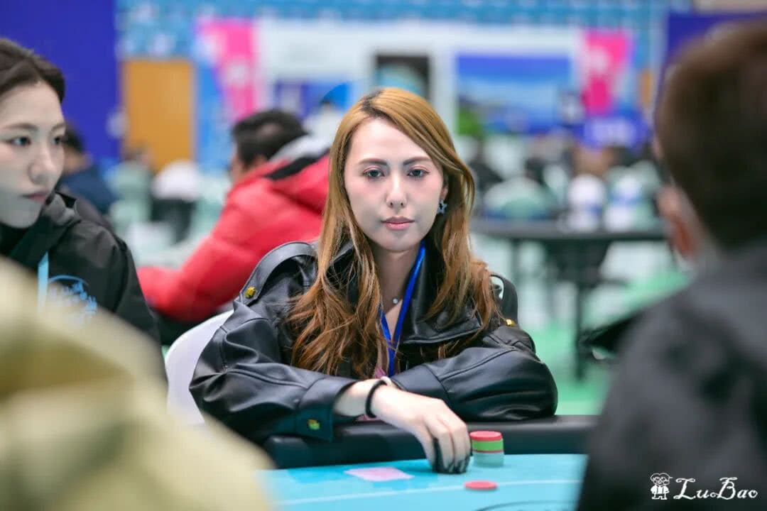 【EV扑克】第二届抚仙湖杯 | 千帆竞渡!预选赛收官,本次主赛518人次参赛,129人晋级第二轮!