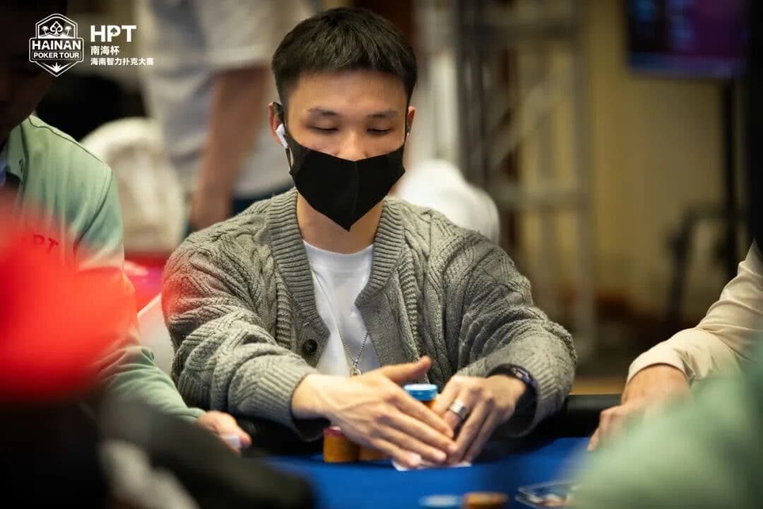 【EV扑克】2025HPT® 南海杯|主赛C组张培领衔晋级,D组(快速)饶鹏位列首位晋级