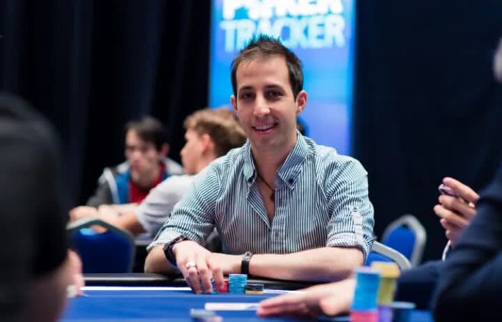 【EV扑克】丹牛神读牌再现!超级碗豪客赛恶心弃掉三条K,全多亏世界第一启发!