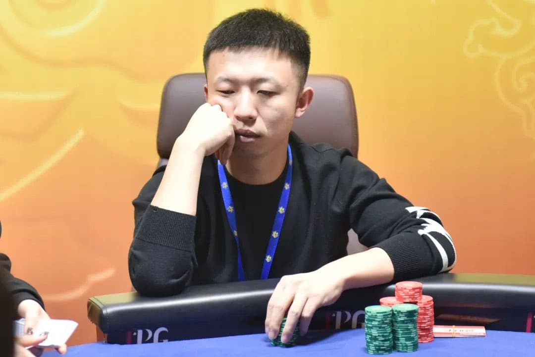 【EV扑克】IPG大师邀请赛|战况再升级!主赛剩余14人冲击决赛桌,卫冕冠军李靖晶453.5万记分牌领跑