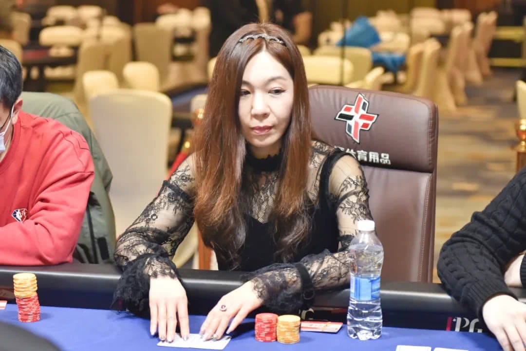 【EV扑克】IPG大师邀请赛|倪白羽AA输66遗憾无缘主赛90人入围圈,王岩峰114.9万记分牌领衔74人晋级下一轮