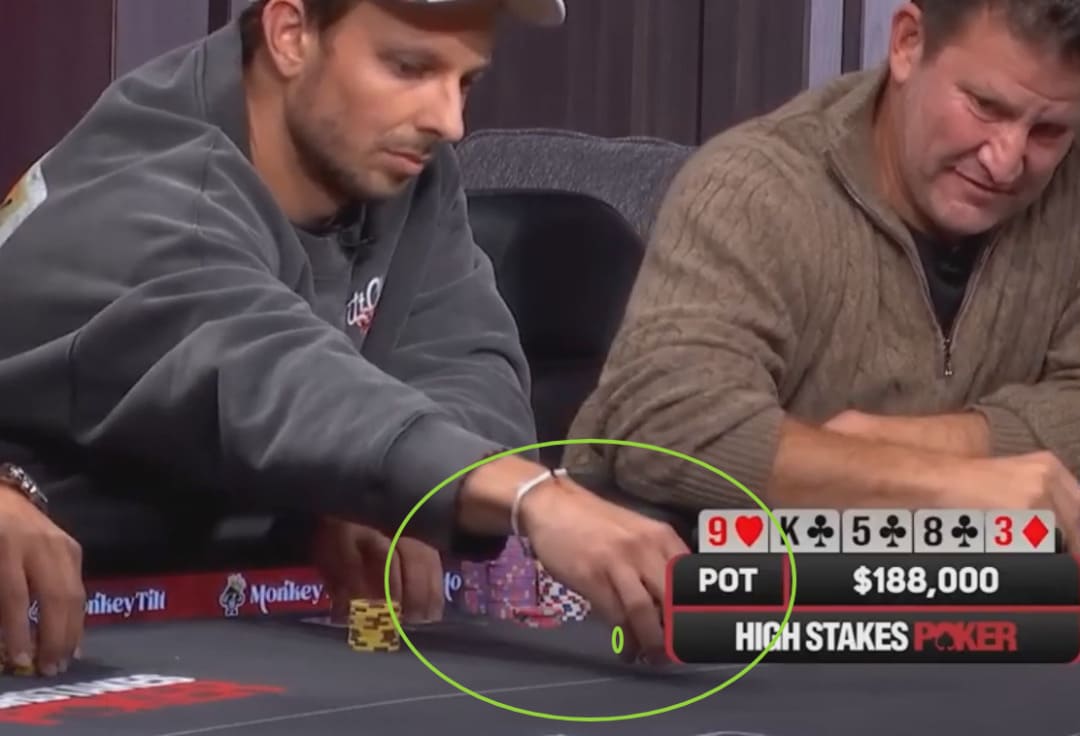 【EV扑克】记分牌过线又收回，电视扑克公然“开玩笑”？高额桌下注规则底线在哪？