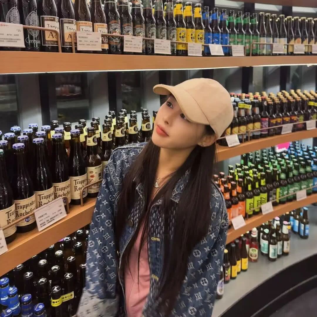 【EV扑克】DPC圆梦杯长乐站｜对话Nicky：赛场上的“红龙倩影”；开幕赛141人参赛 RongHui Chen41w领跑23人晋级决赛