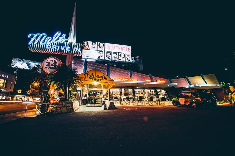 【EV扑克】娱乐圈冤大头排队给高额私局送钱，全然不知是骗局