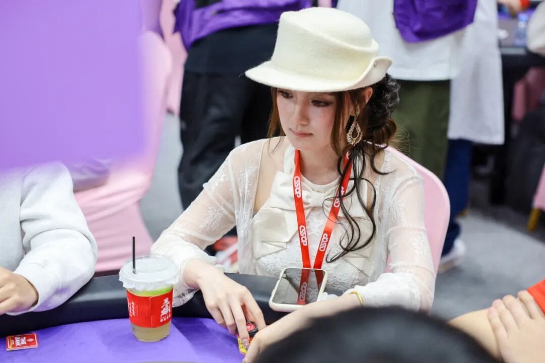 【EV扑克】CSOPⅡ潮汕扑克系列赛全面开战：主赛A组打响，女神赛火热开启