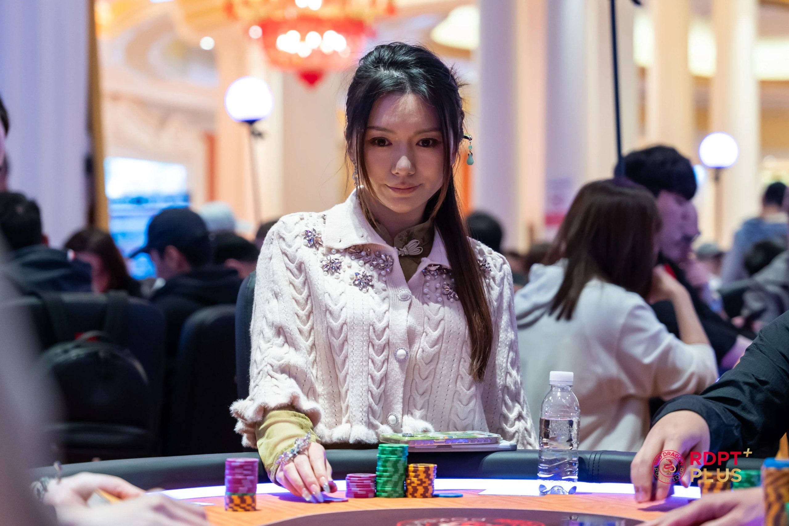 【EV扑克】2026红龙杯PLUS|国人冠军秀!青龙杯PLUS 746人次参赛,俞翔宇成系列赛首位双冠王