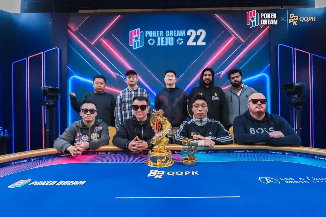 【EV扑克】PD22济州站｜主赛FT诞生，何俊杰领衔4名中国选手决战决赛圈；QQPK战队“暖暖”从短码逆袭到QQPK大师赛季军，J High抓诈成经典！